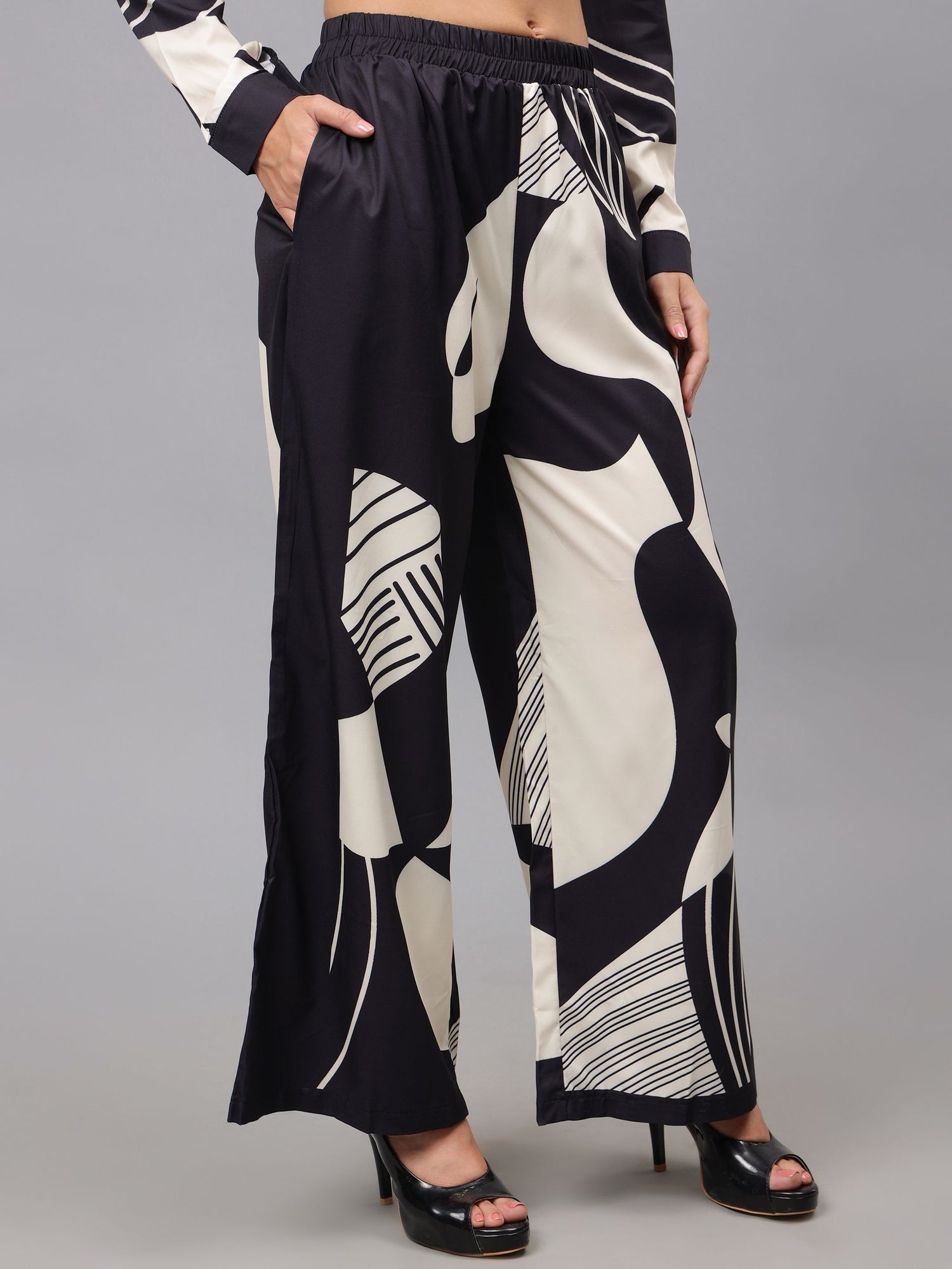 Abstract Printed Two-Piece Set