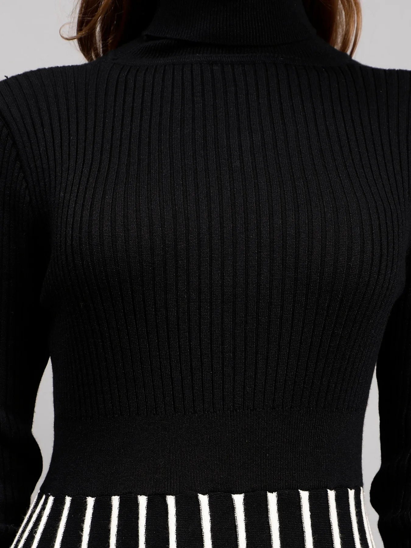 Elegant Winter Scallop Dress