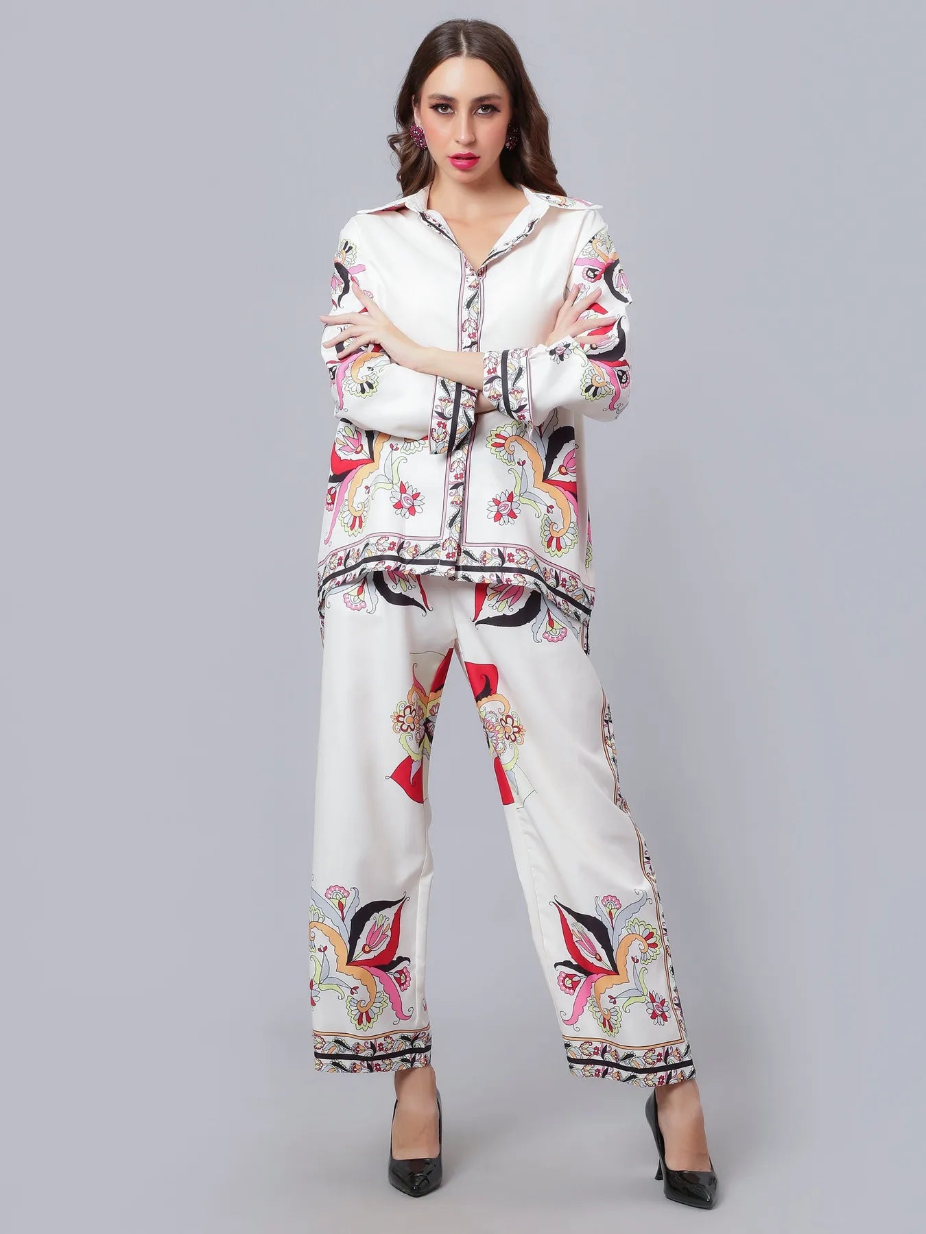 Geometric Floral Pattern Two-Piece Set