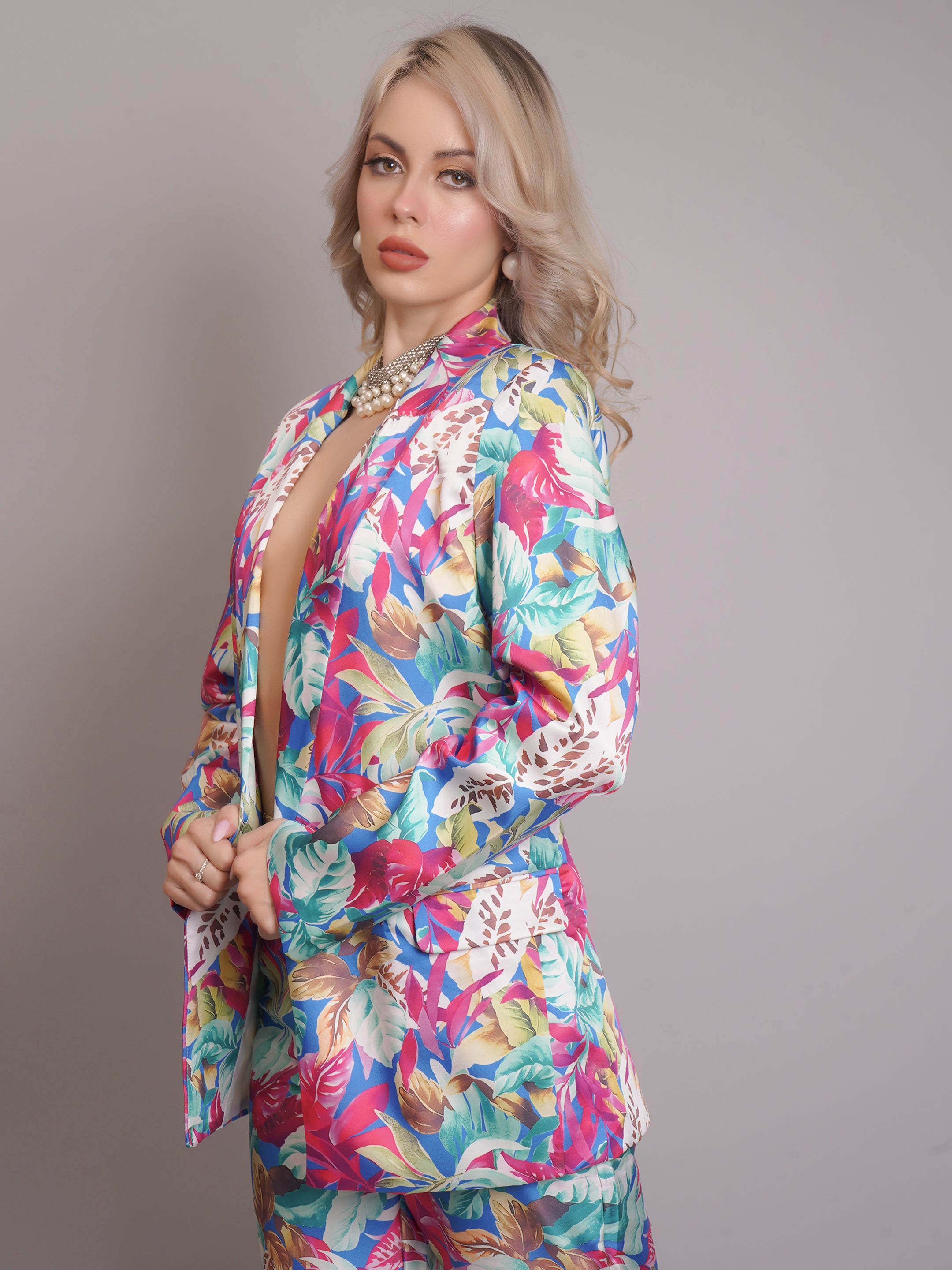 Floral Printed Pant Suit