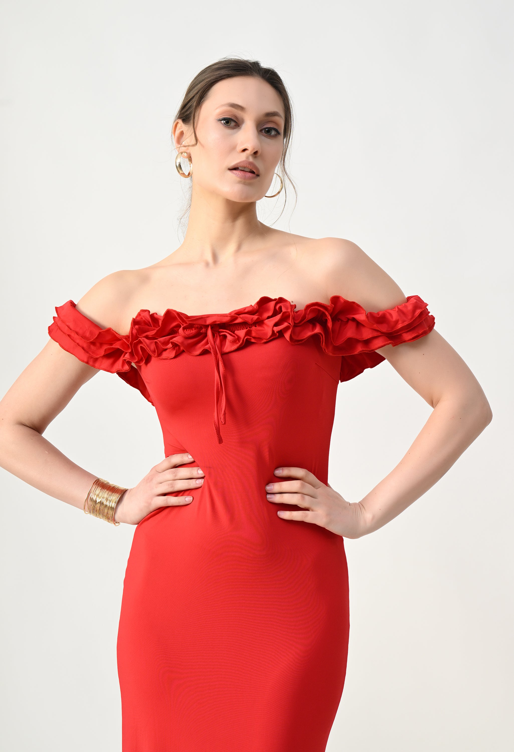 Off-Shoulder Ruffle Maxi Dress