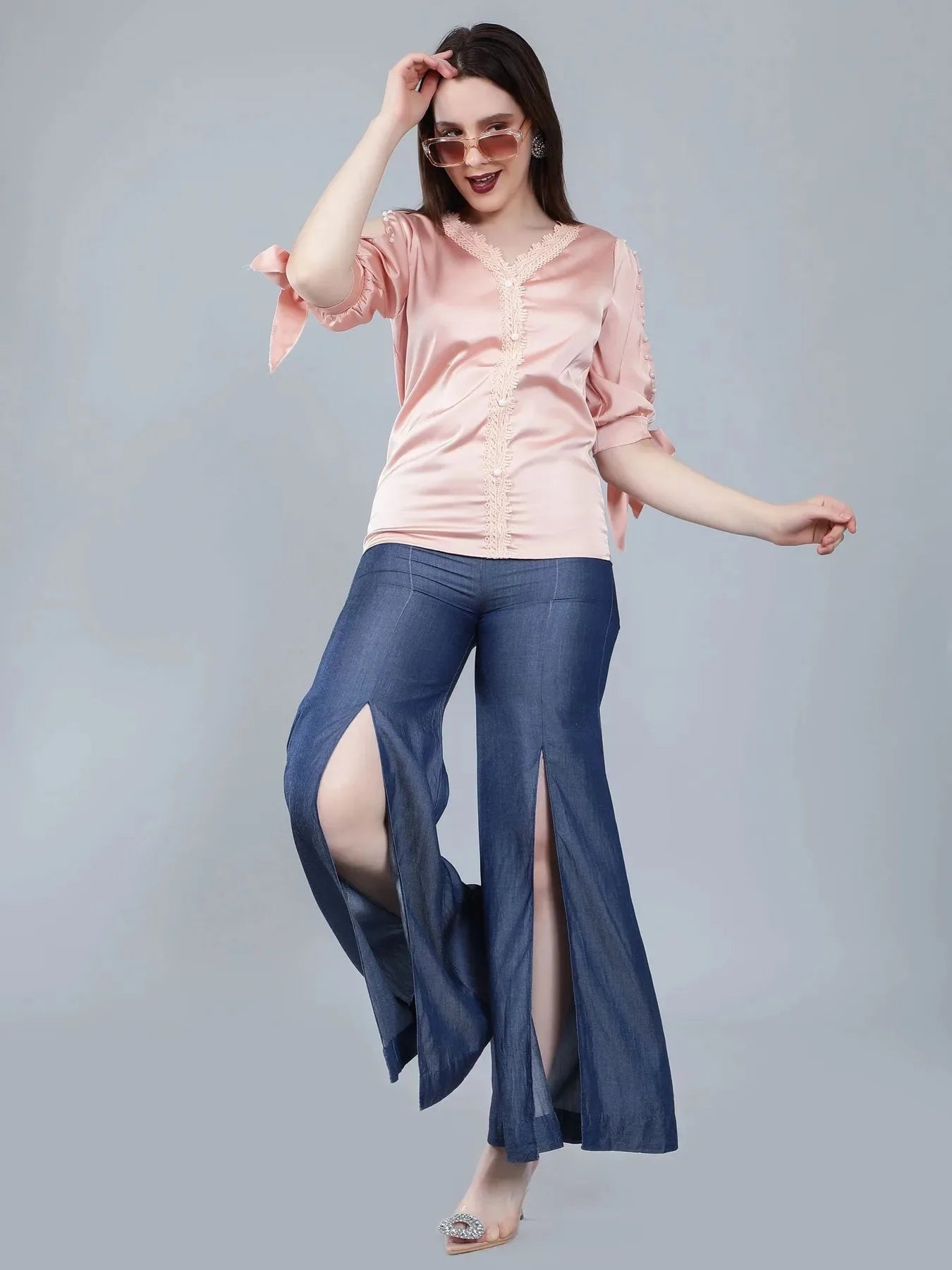 Pearl Knotted Slit Sleeve Blouse