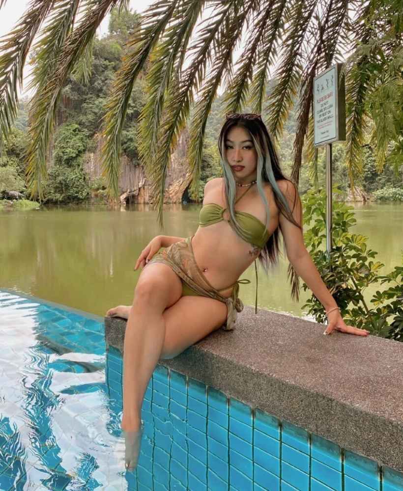 Swirl Bikini Three Piece Swimsuit