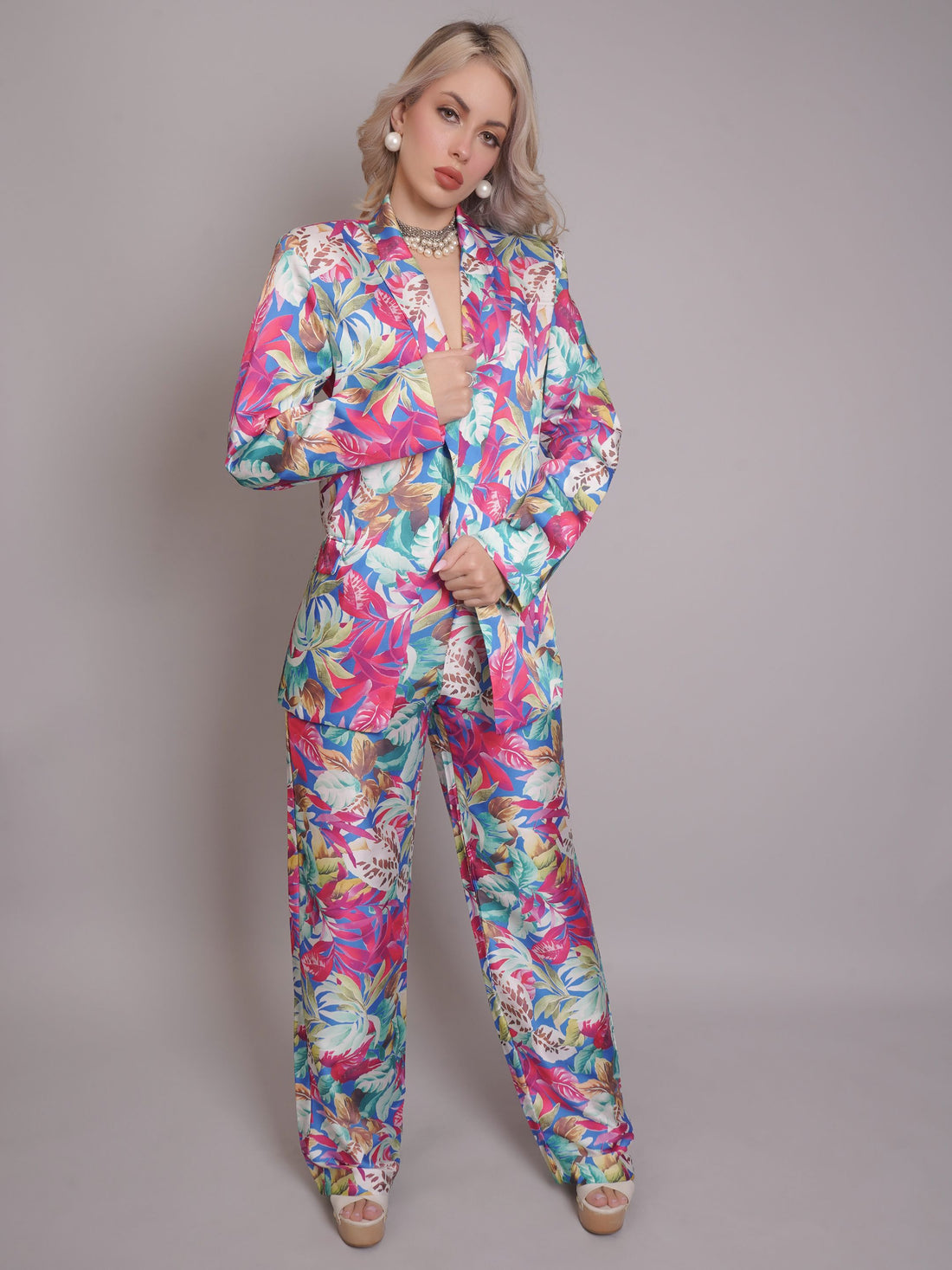 Floral Printed Pant Suit