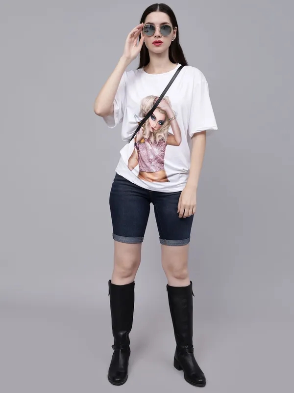 Stylish Girl Graphic Oversized T- Shirt One Size White