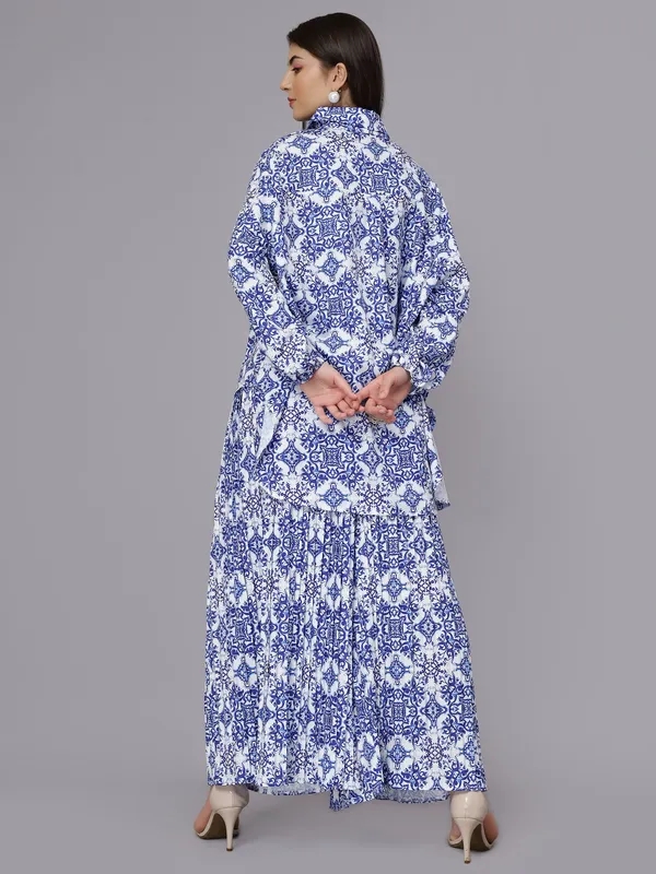 Buy Stylish Majolica Print Oversized Two-Piece Set One Size Blue Online