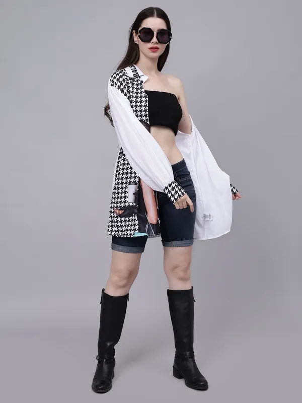 Order Houndstooth Pattern Oversized Shirt One Size White-Black Online