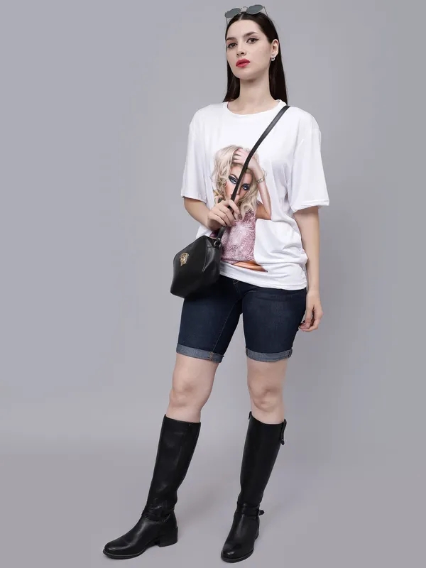Stylish Girl Graphic Oversized T- Shirt One Size White