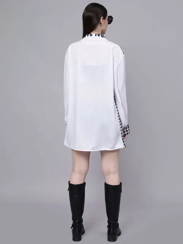 Buy Stylish Houndstooth Pattern Oversized Shirt One Size White-Black Online