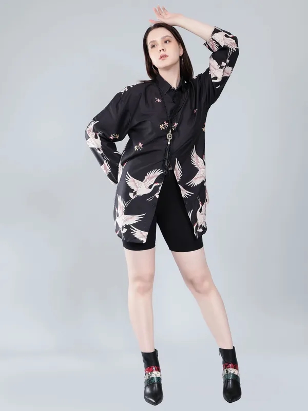 Buy Crane Print Oversized Shirt M Black Online