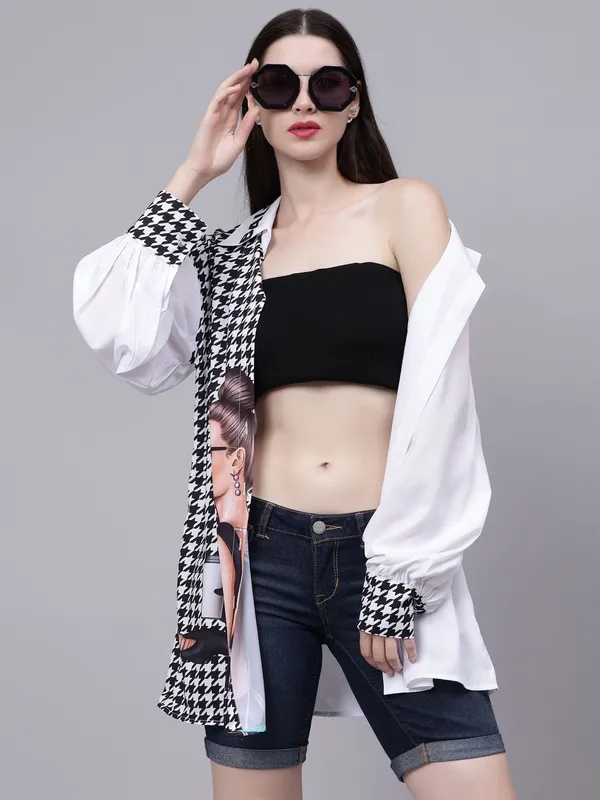 Buy Houndstooth Pattern Oversized Shirt One Size White-Black at Best Price