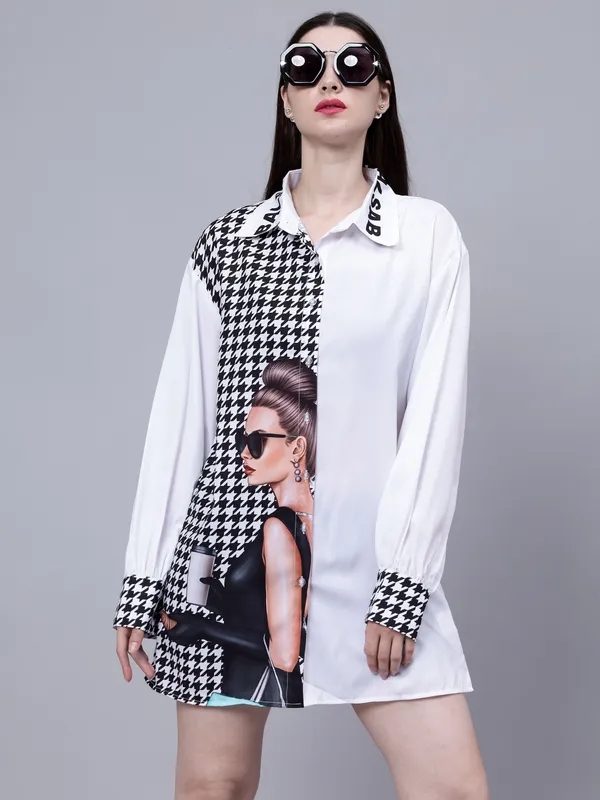 Houndstooth Pattern Oversized Shirt One Size White-Black