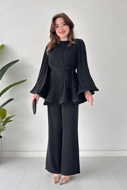 Buy Fan Pleated Two-Piece Set S Black Online