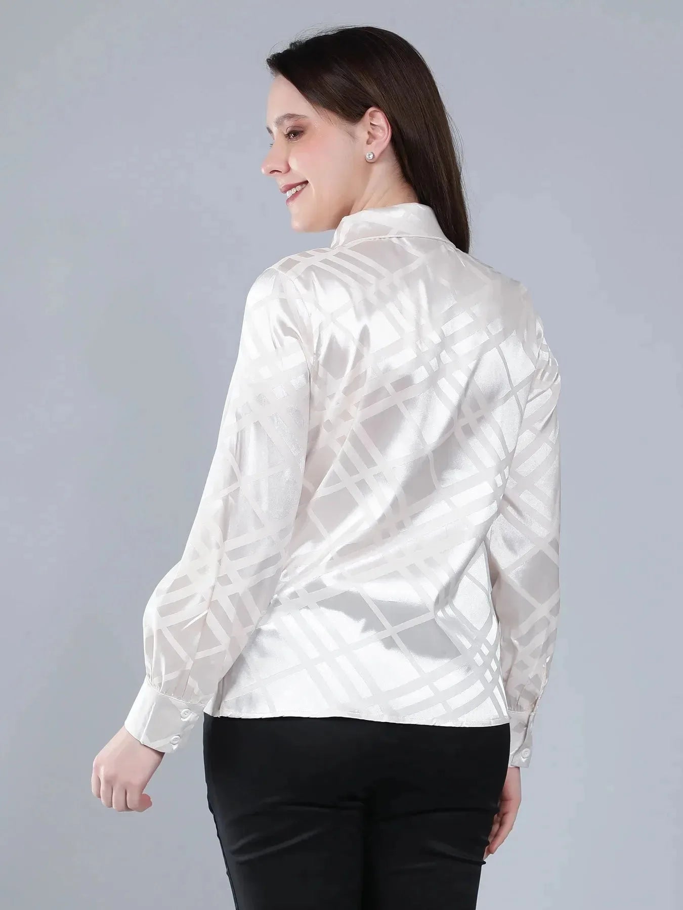 Geometrical Texture Satin Shirt