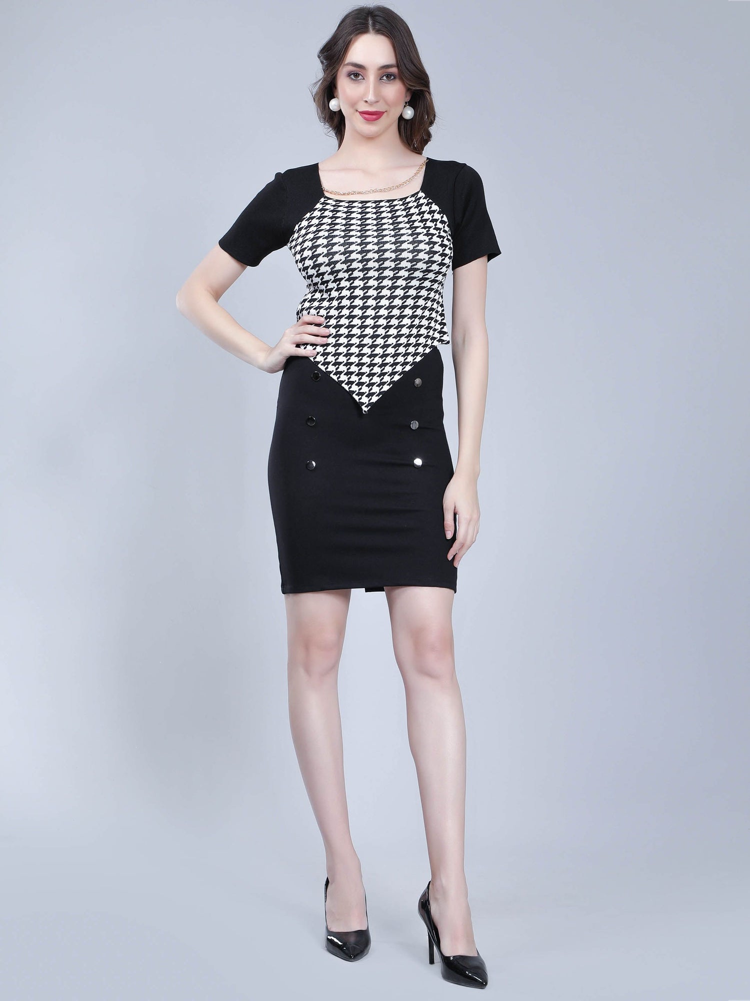 Button Accents Short Skirt