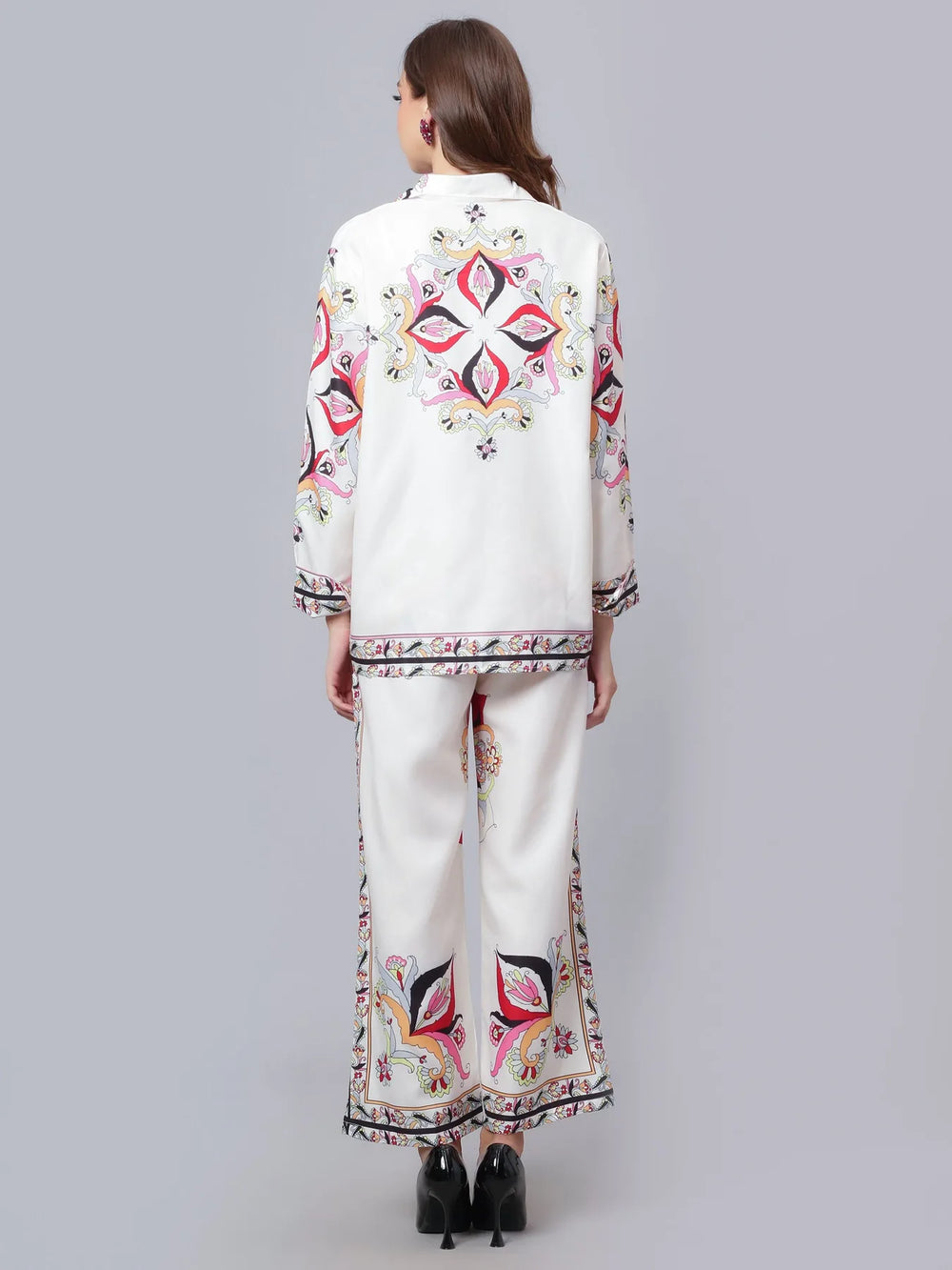 Geometric Floral Pattern Two-Piece Set