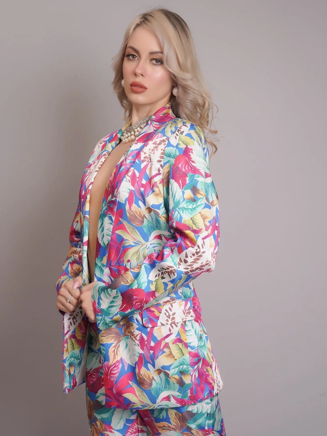 Floral Printed Pant Suit