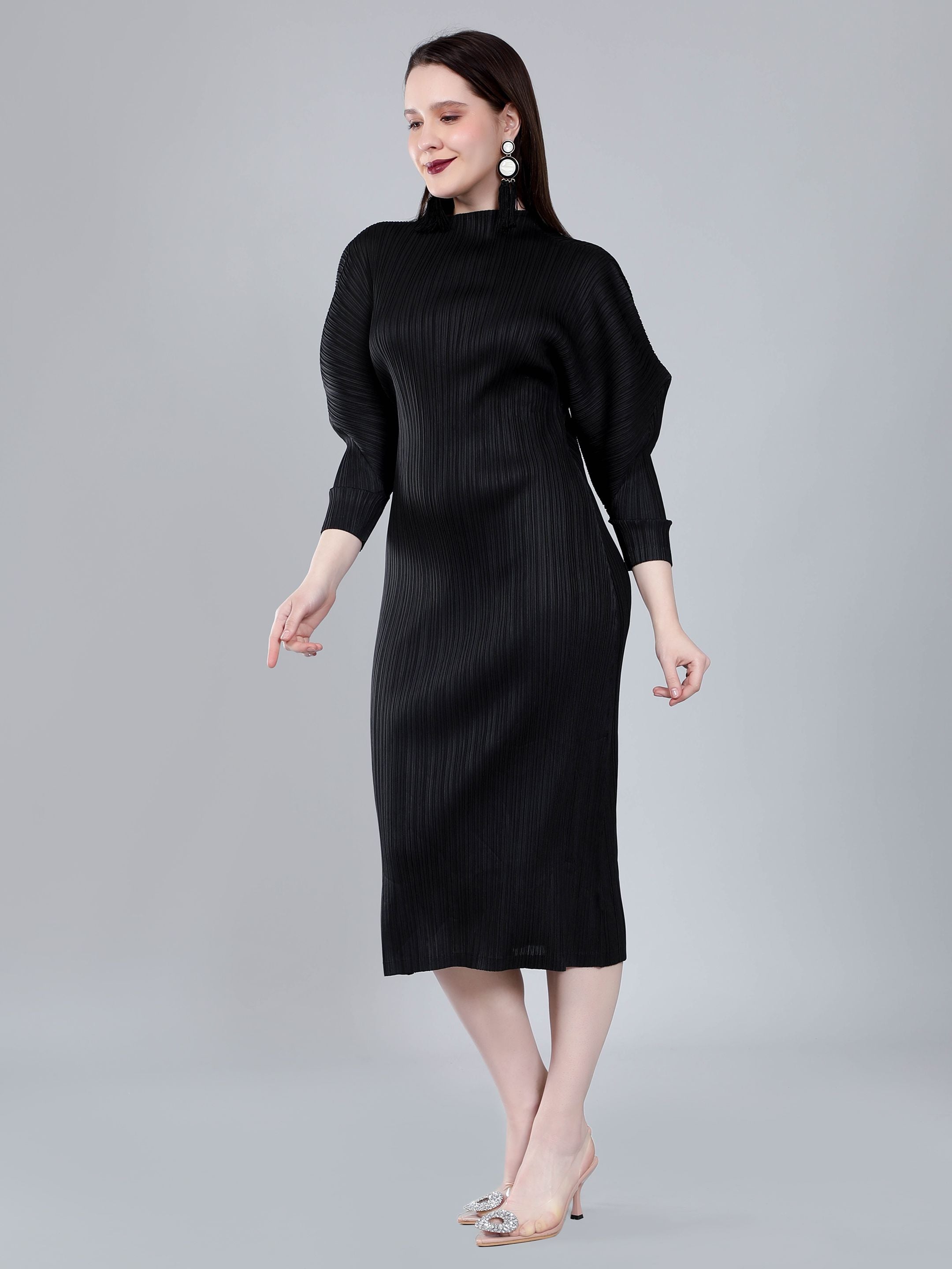 Jewel Neck Pleated Dress