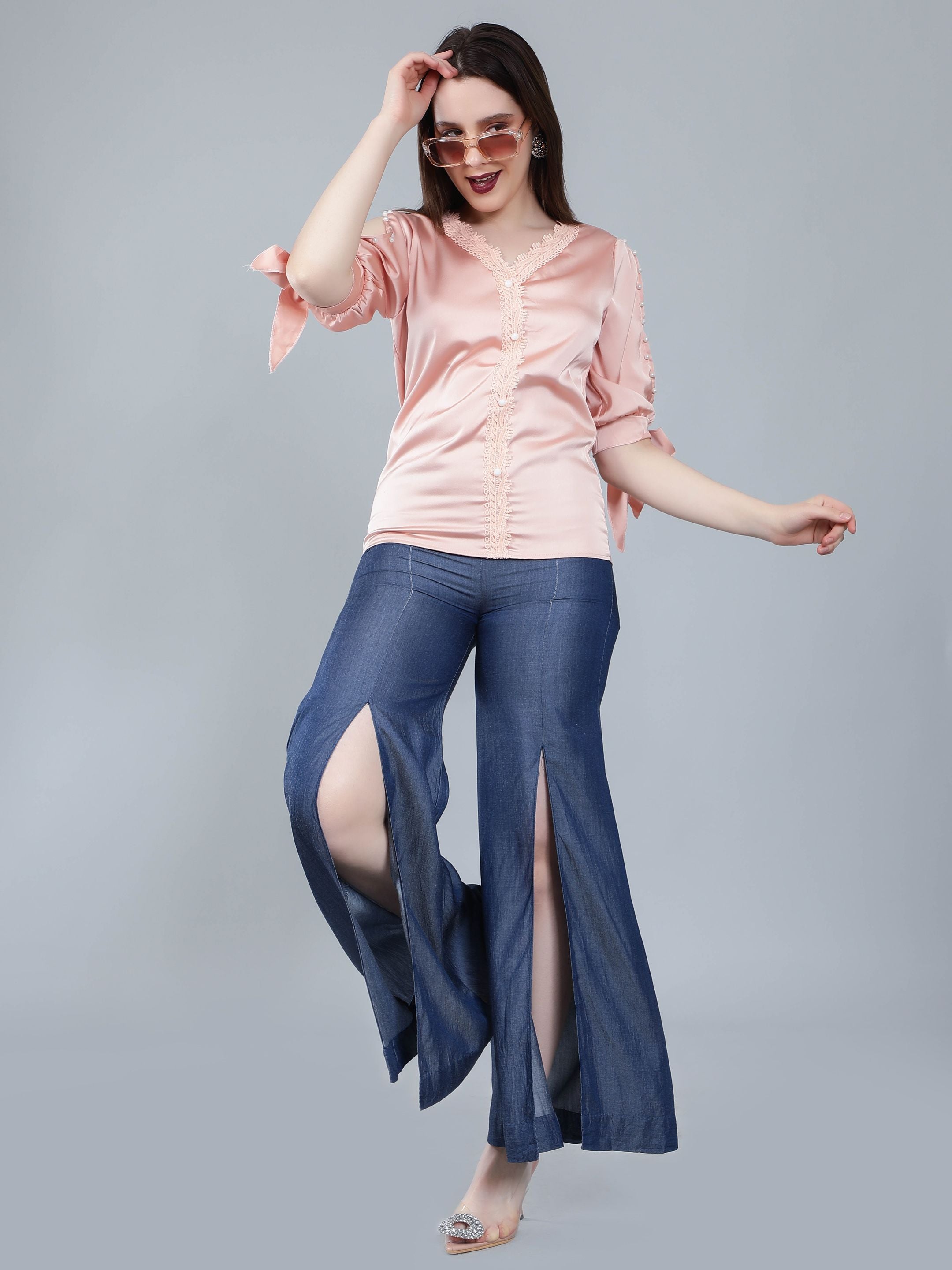 Pearl Knotted Slit Sleeve Blouse