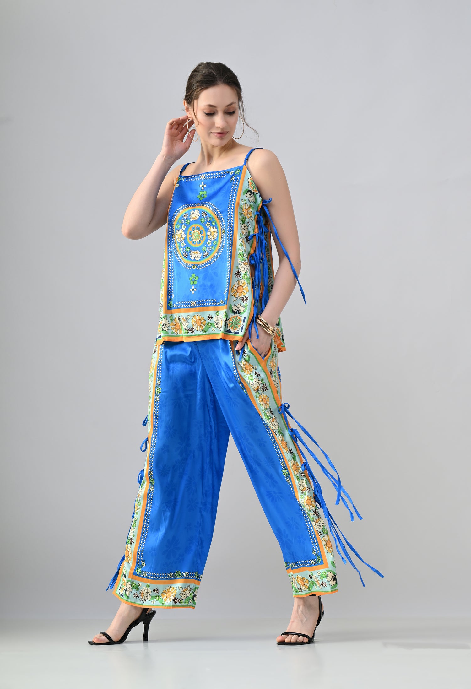 Tie-Side Detail Co-Ord Set