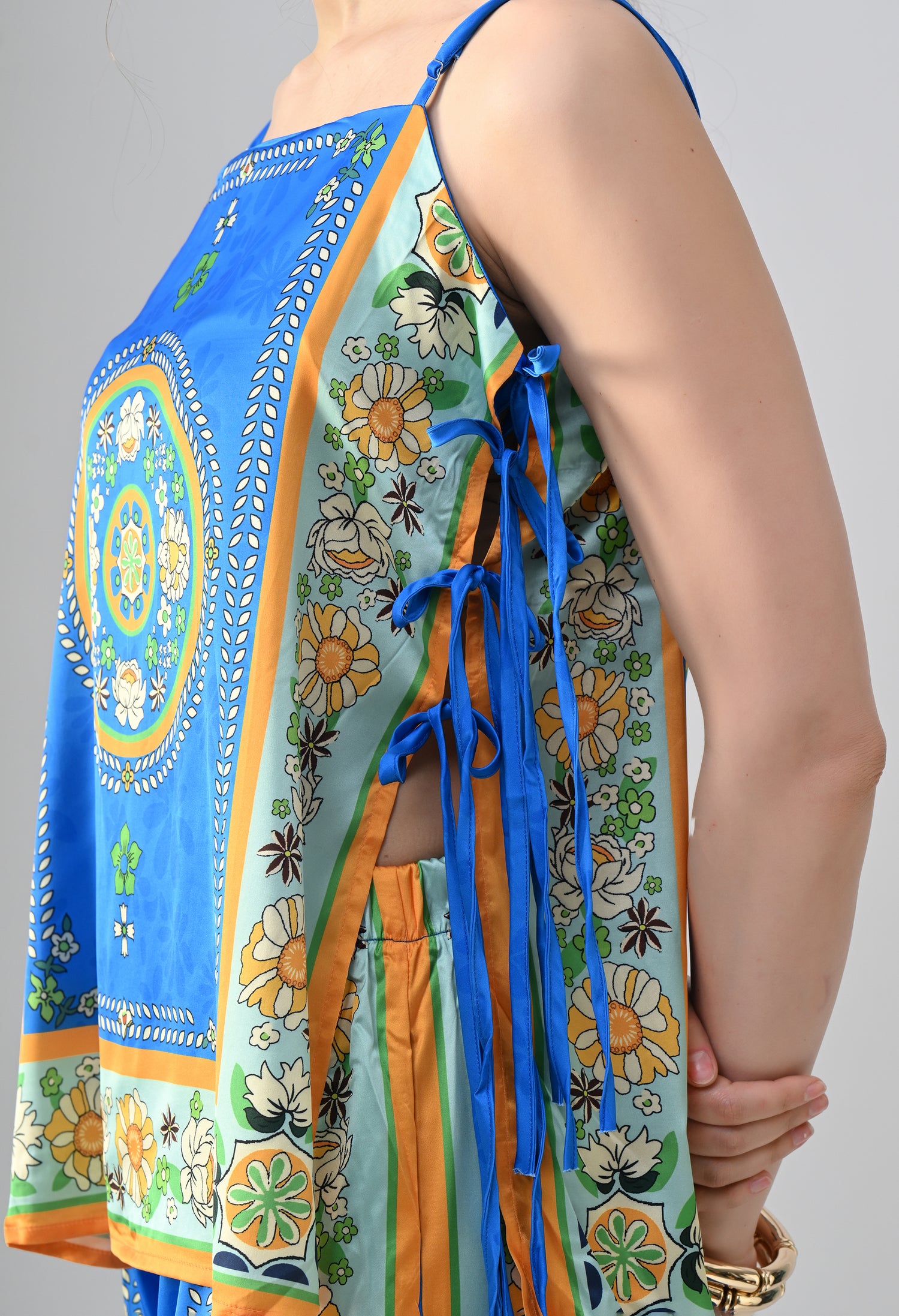 Tie-Side Detail Co-Ord Set