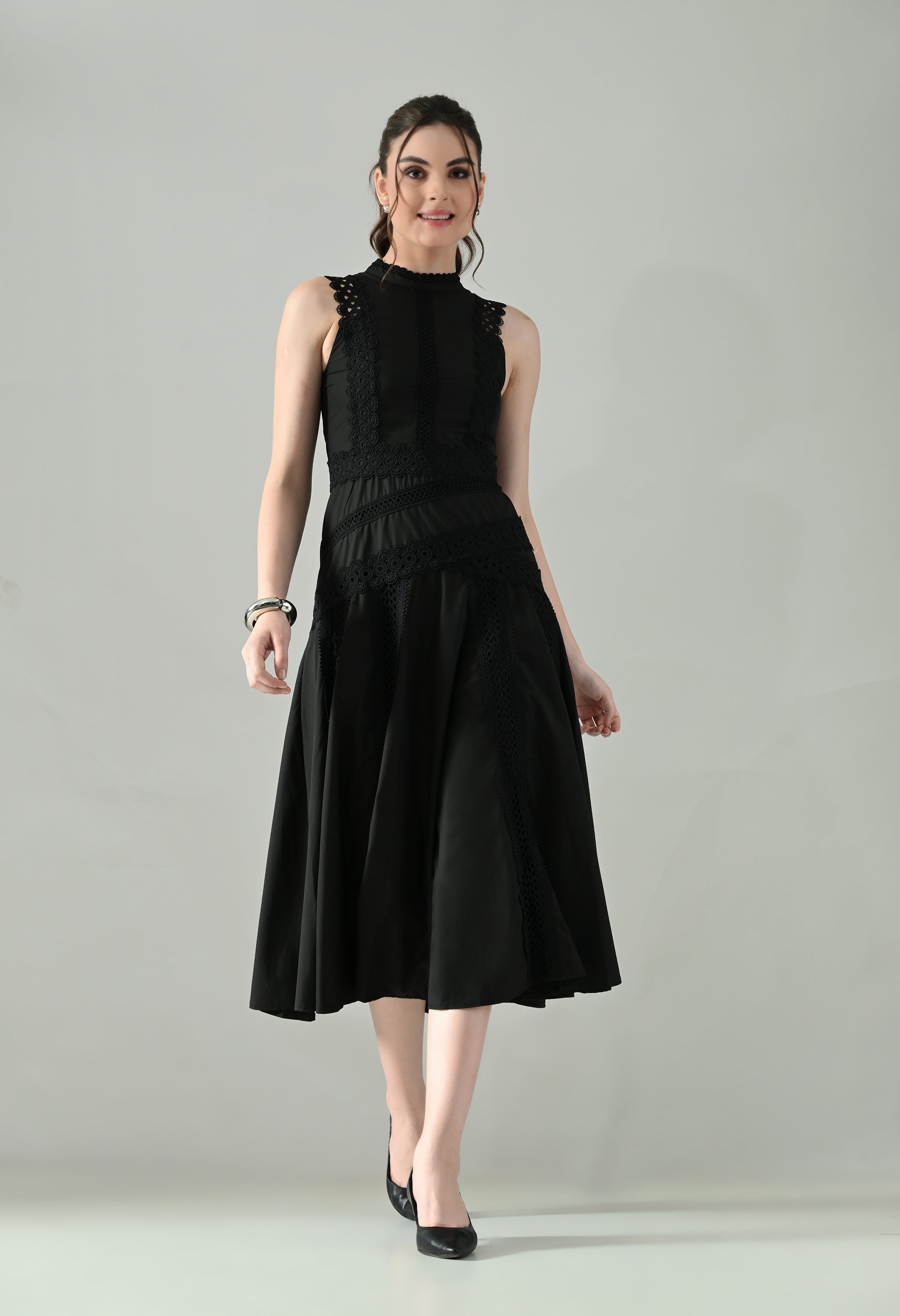 Sleeveless Lace Dress