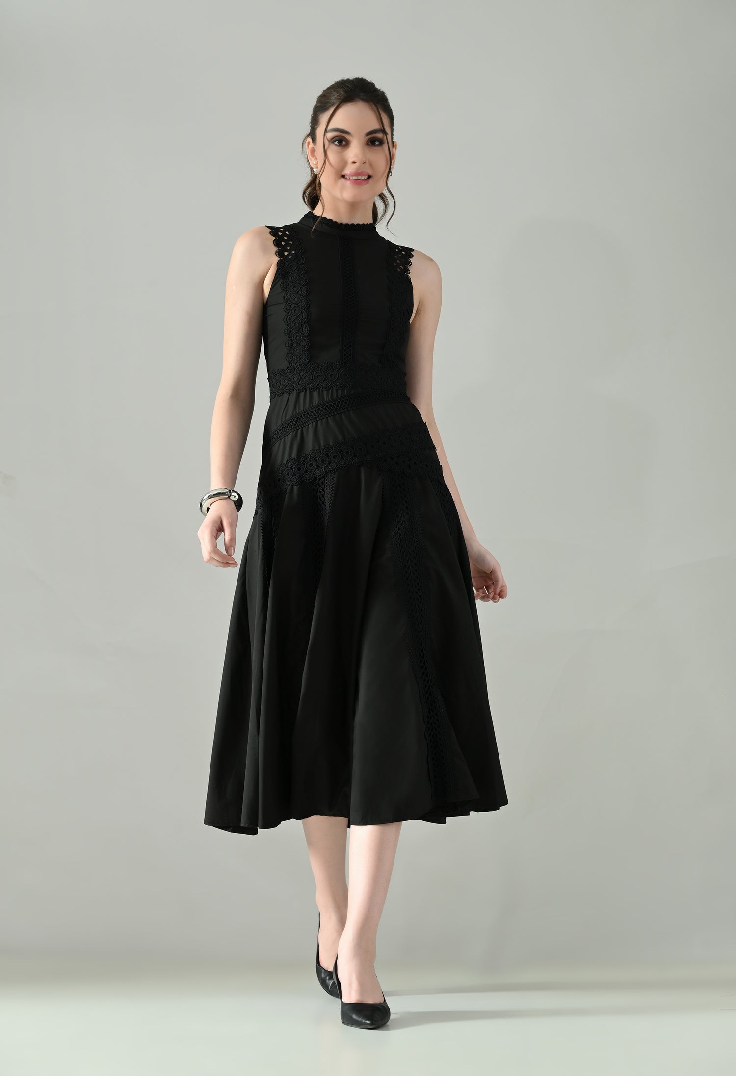 Sleeveless Lace Dress