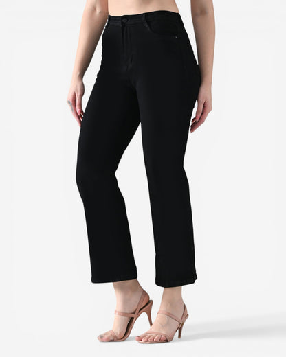 Basic Straight Fit Jeans