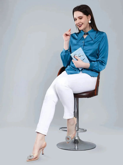 Swallowed-Tailed Collar Shirt