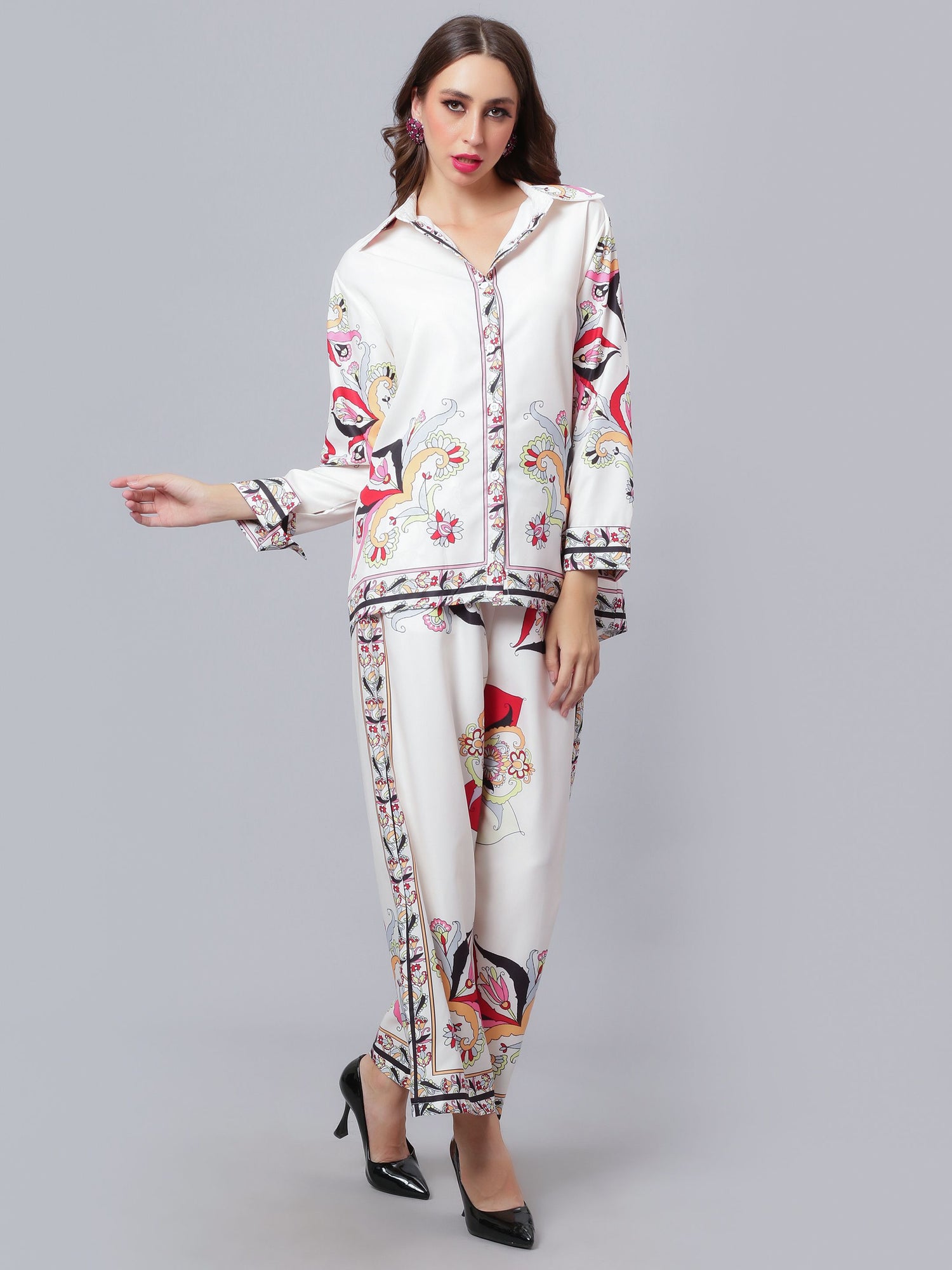 Geometric Floral Pattern Two-Piece Set