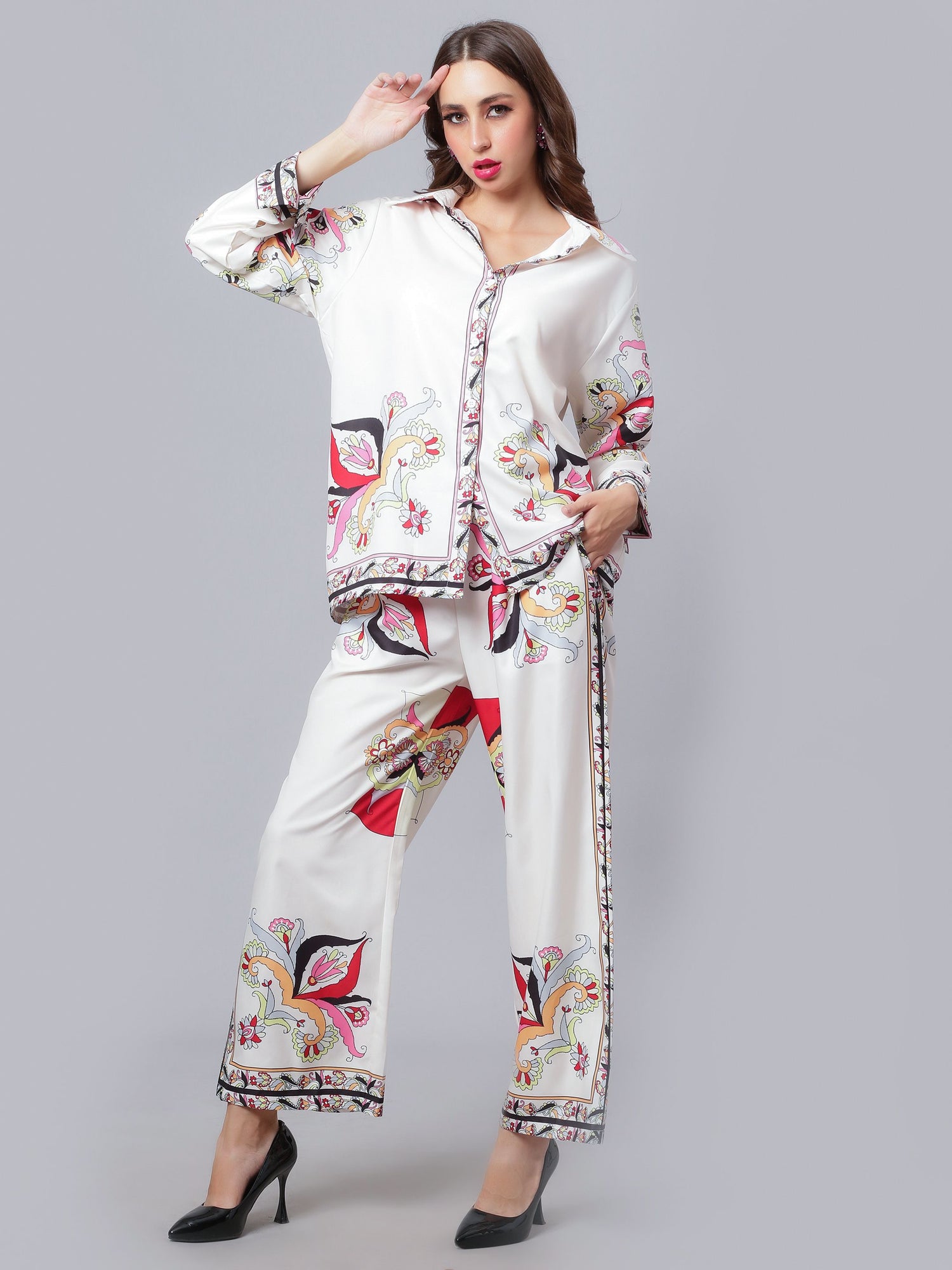 Geometric Floral Pattern Two-Piece Set