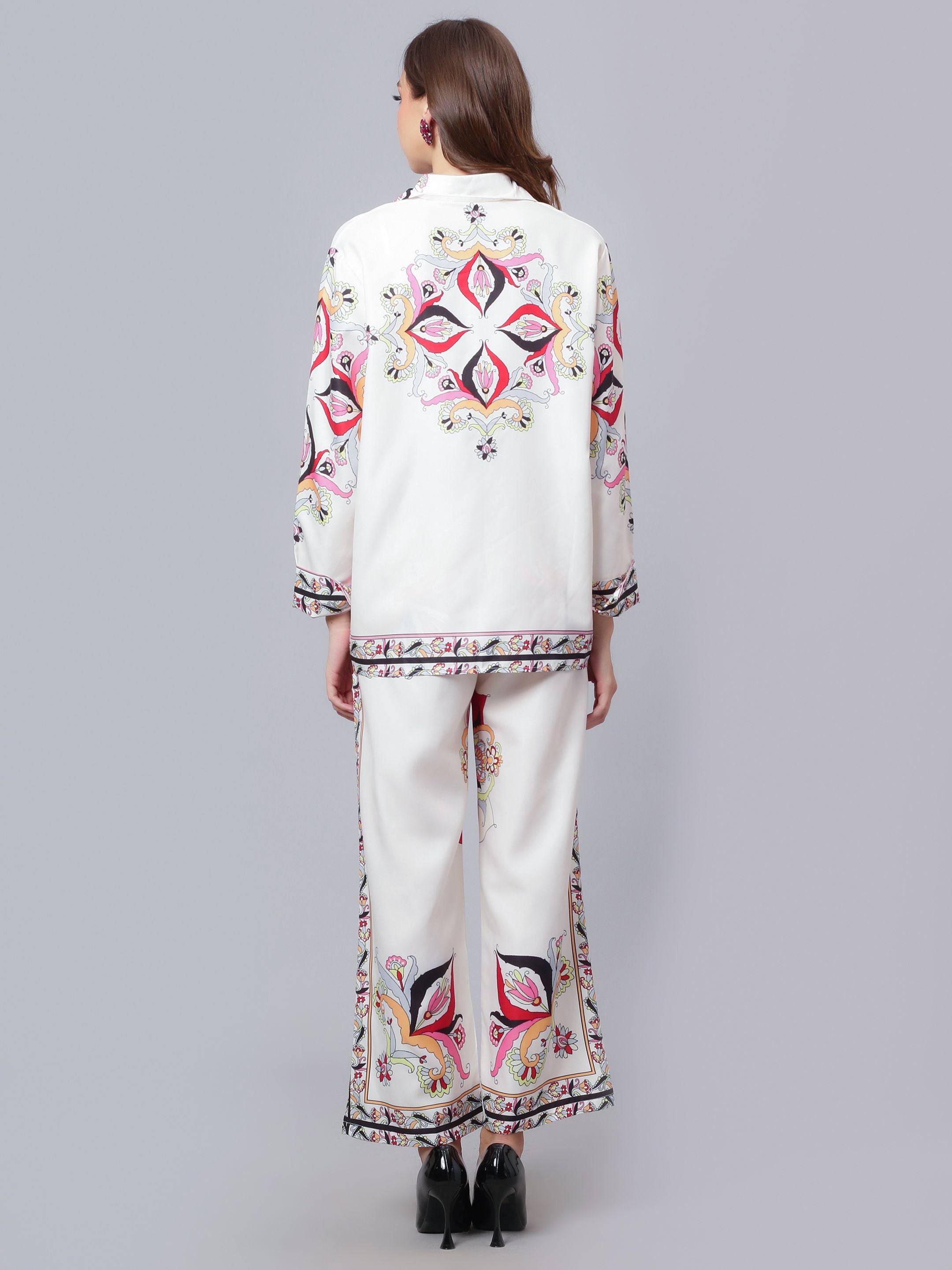 Geometric Floral Pattern Two-Piece Set