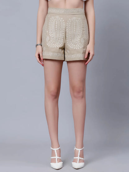Embroidered Exquisite Pattern Shorts