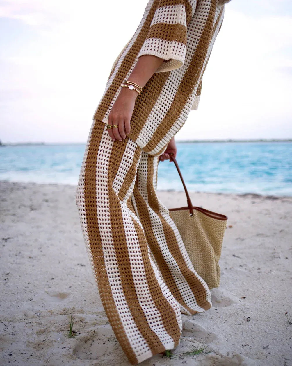 crochetbuttondownsetvicixcaitlyn12_7fc5bec4-70e5-4f64-990b-224b4dde507b_1004x__preview.webp