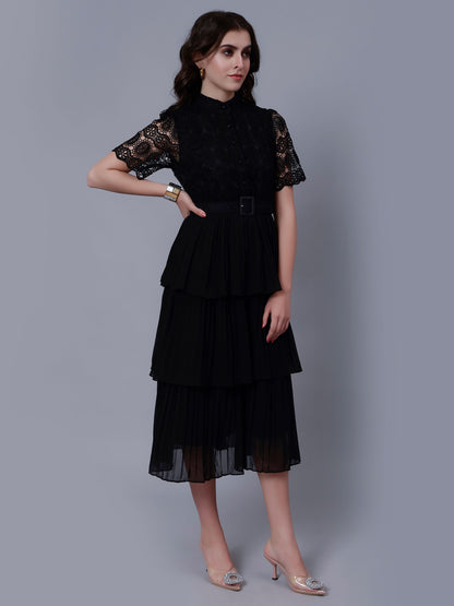 Lace Patchwork Pleated Dress