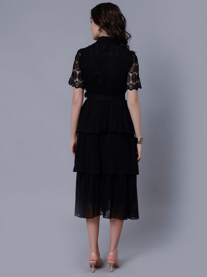 Lace Patchwork Pleated Dress