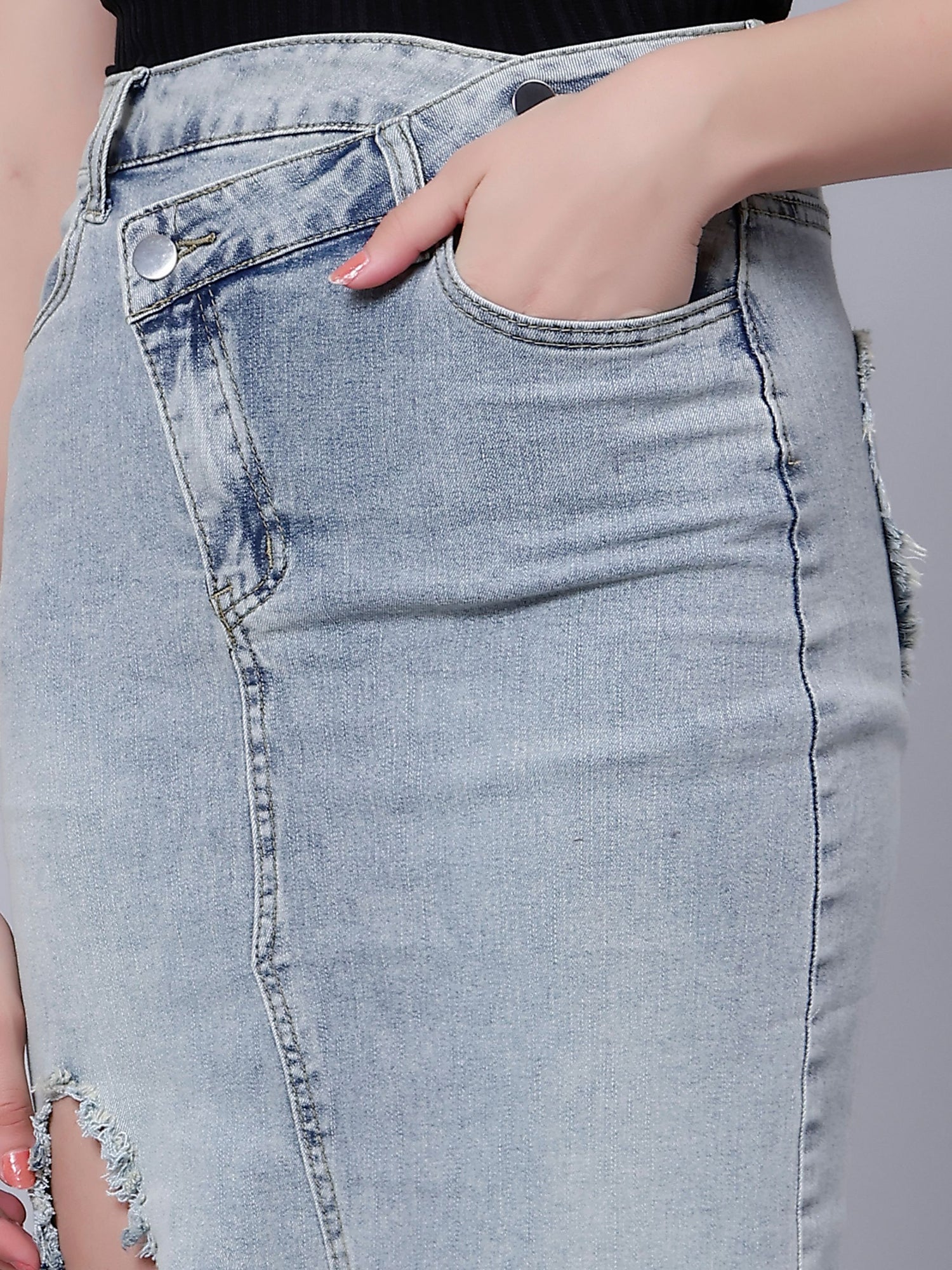 High-Rise Slit Frayed Denim Skirt